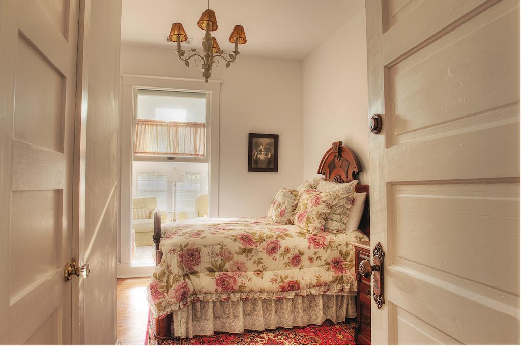 The Jackie O' House Bed And Breakfast Columbus Camera foto